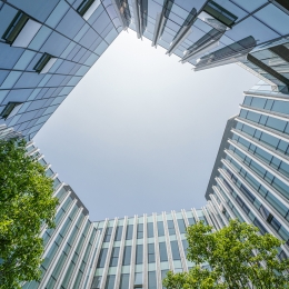 Upward gaze at skyscraper